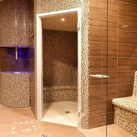 Orka 3* تشوستش