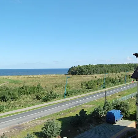 Kompleks wypoczynkowy O R K A Pool , And Sea 300 M Trzęsacz
